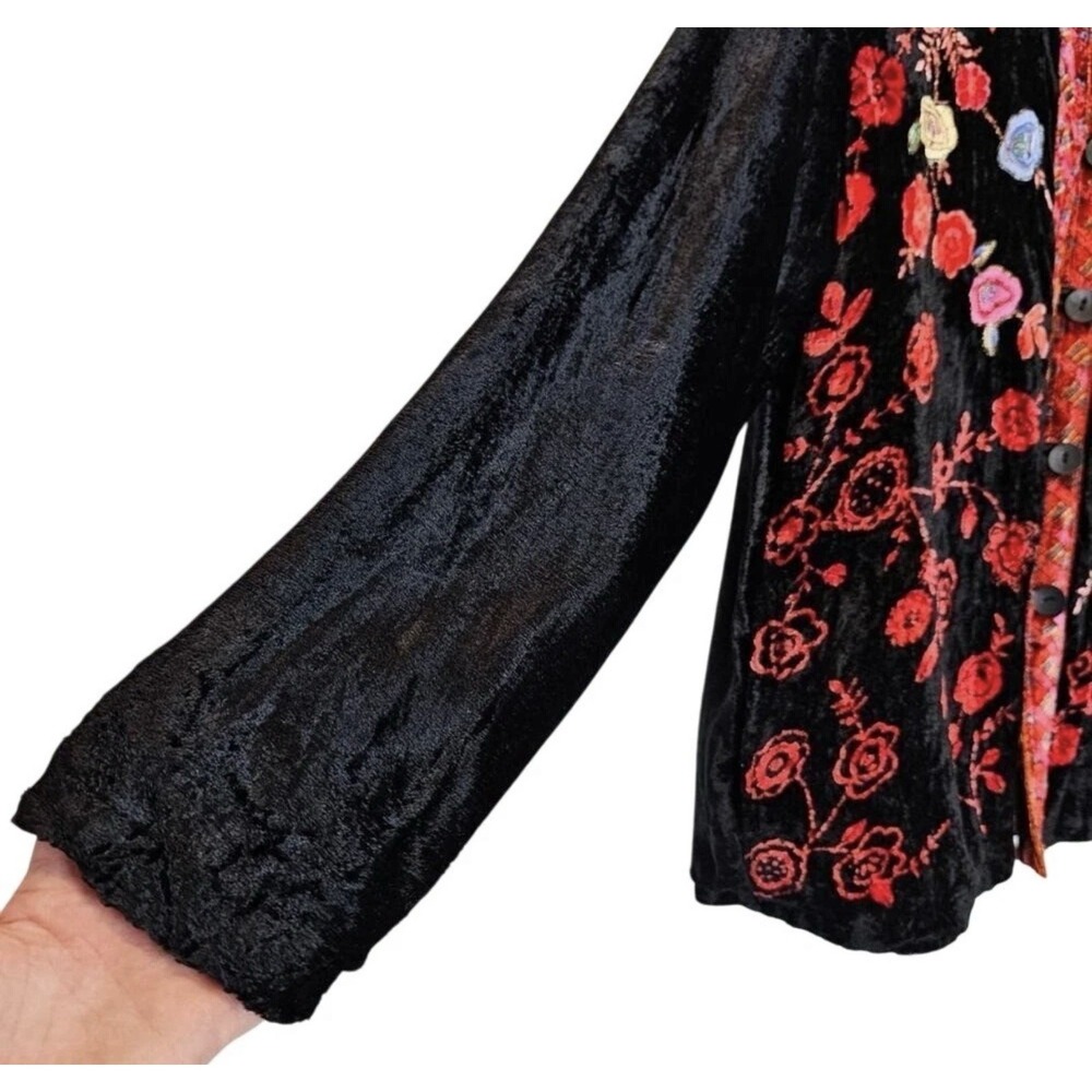 Women's Black Crushed Velvet Velour Embroidered Beaded Floral Boho Shacket Large - Picture 7 of 13